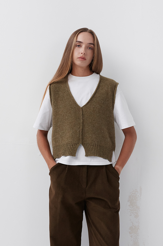 Камізелька вовна оливка меланж (КА 96)